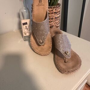 White Mountain Women's Glitter Sandals - GOLD